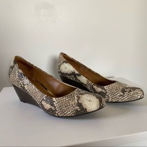 Faux snakeskin Clark’s wedge Shoes